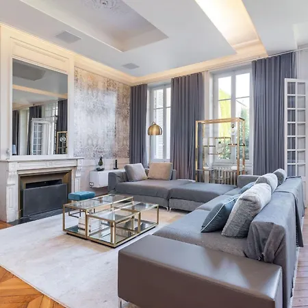Feriehus Discovery - A With A Swimming Pool That Reveals Its Charm Lyon