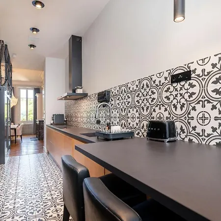 Discovery - A With A Swimming Pool That Reveals Its Charm Feriehus *
