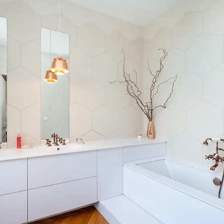 Discovery - A With A Swimming Pool That Reveals Its Charm Feriehus *